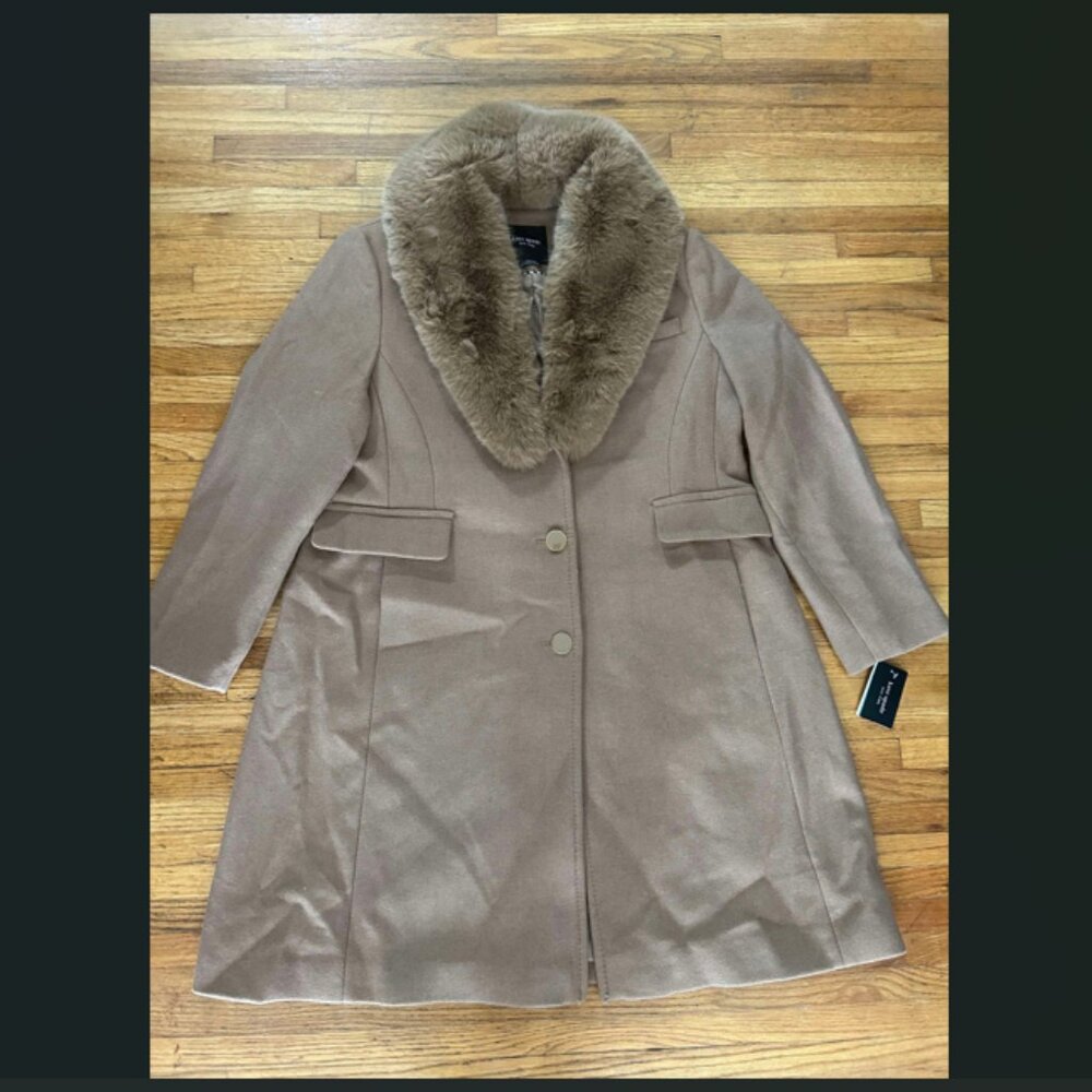 New Kate Spade camel fur removable collar coat XL